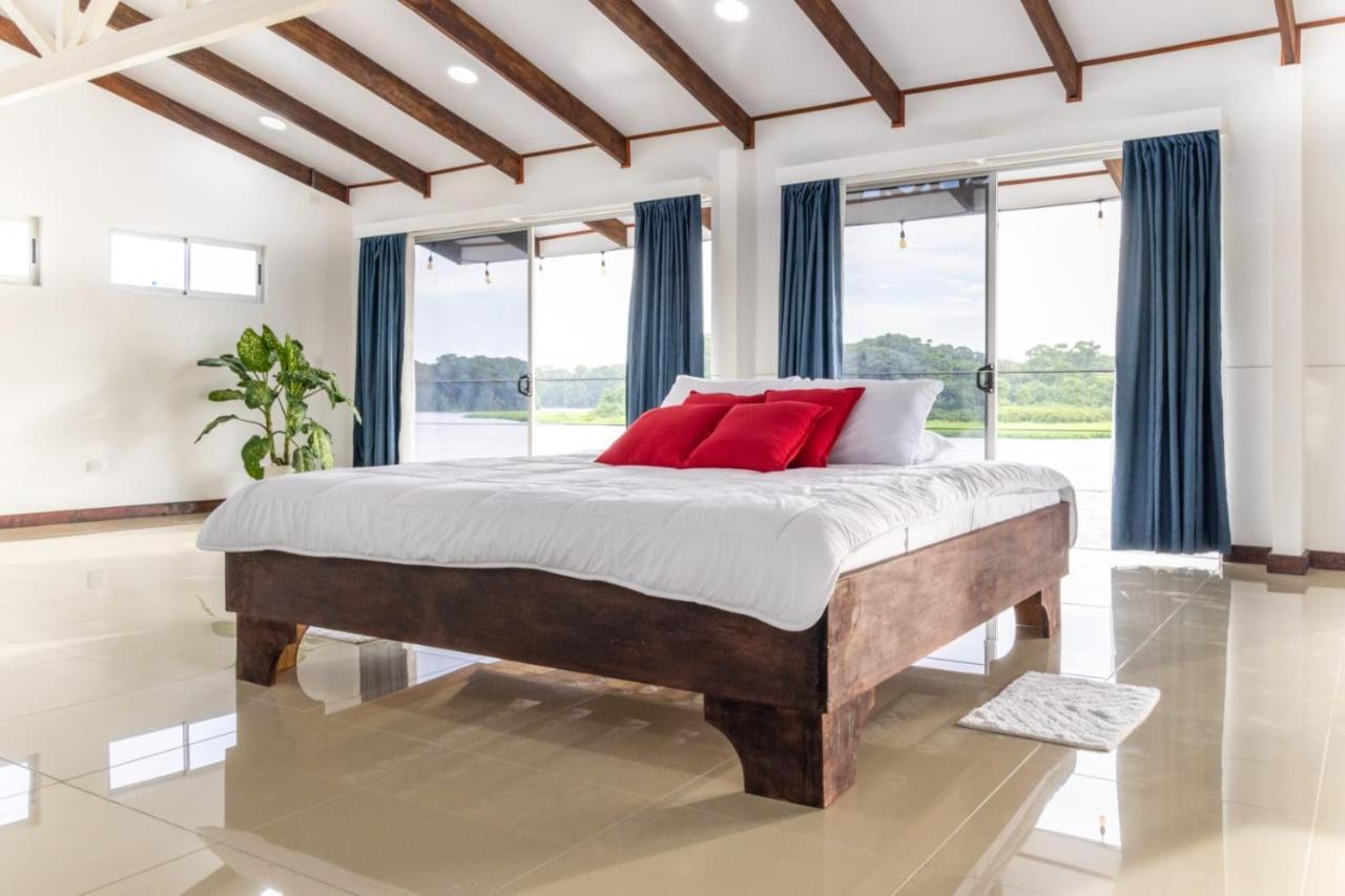 The Babylon Suite Tortuguero Dış mekan fotoğraf